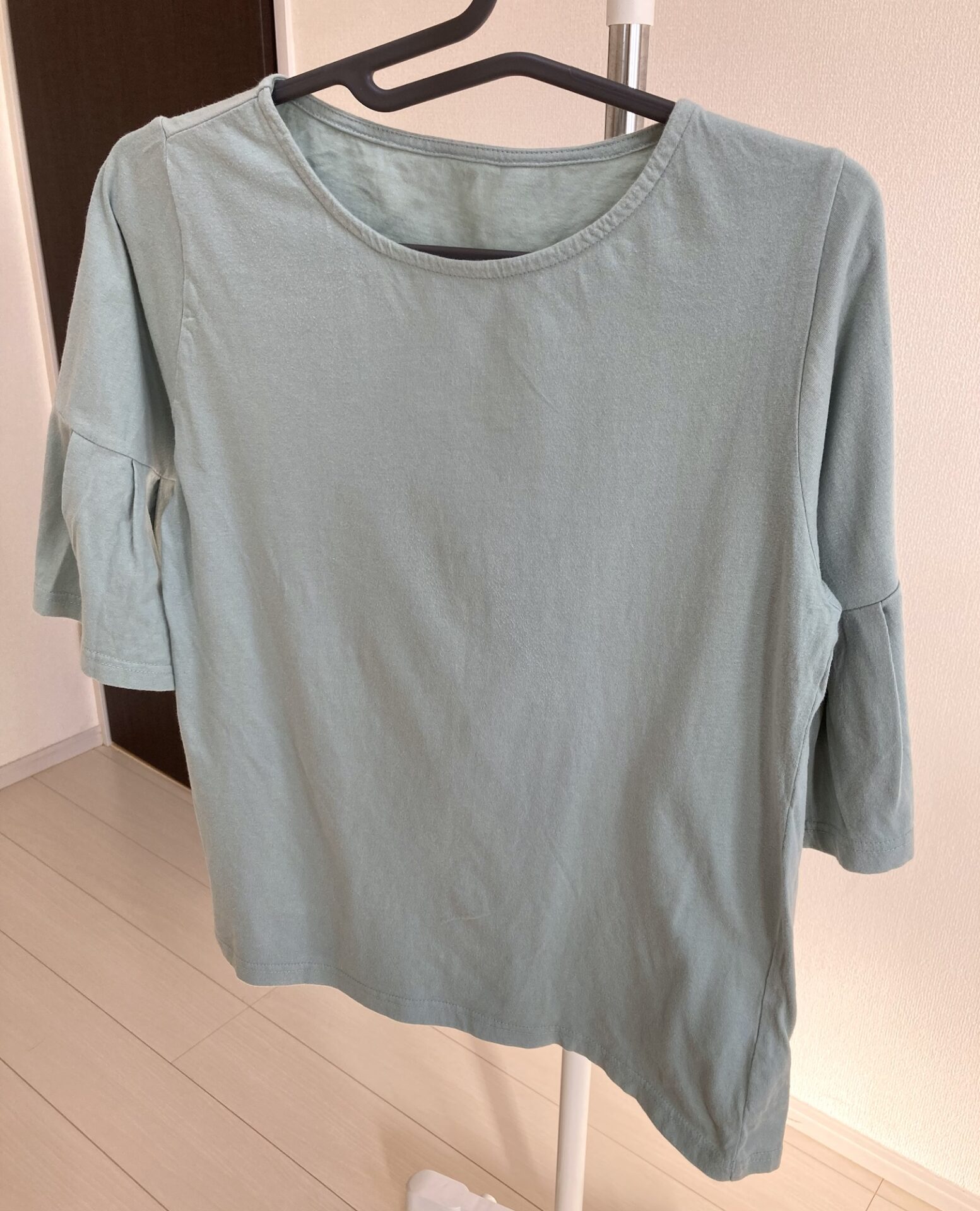 シワを伸ばした後の服